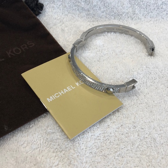 Michael Kors Bracelet - Picture 4 of 5